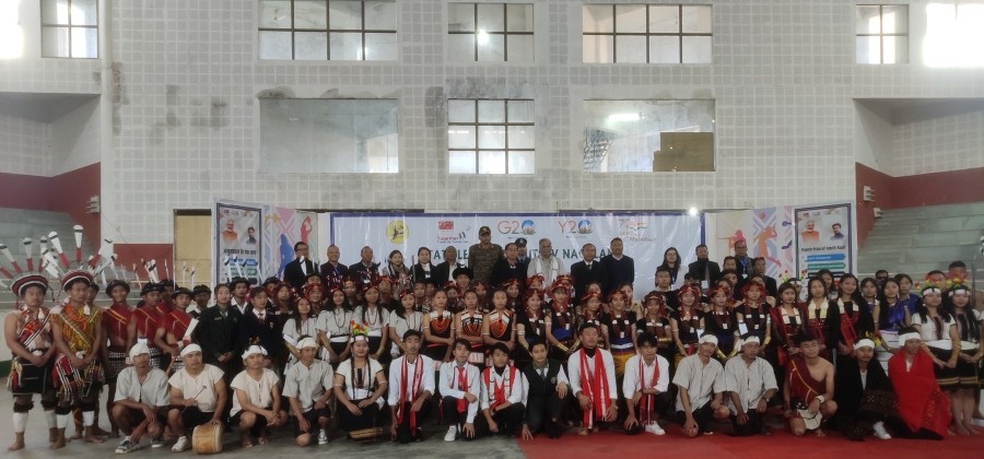Governor La Ganesan and other dignitaries with participants of the State Level Yuva Utsav in Kohima on December 15. (Morung Photo)